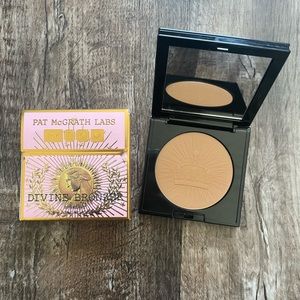 Pat McGrath naked desire divine bronzer